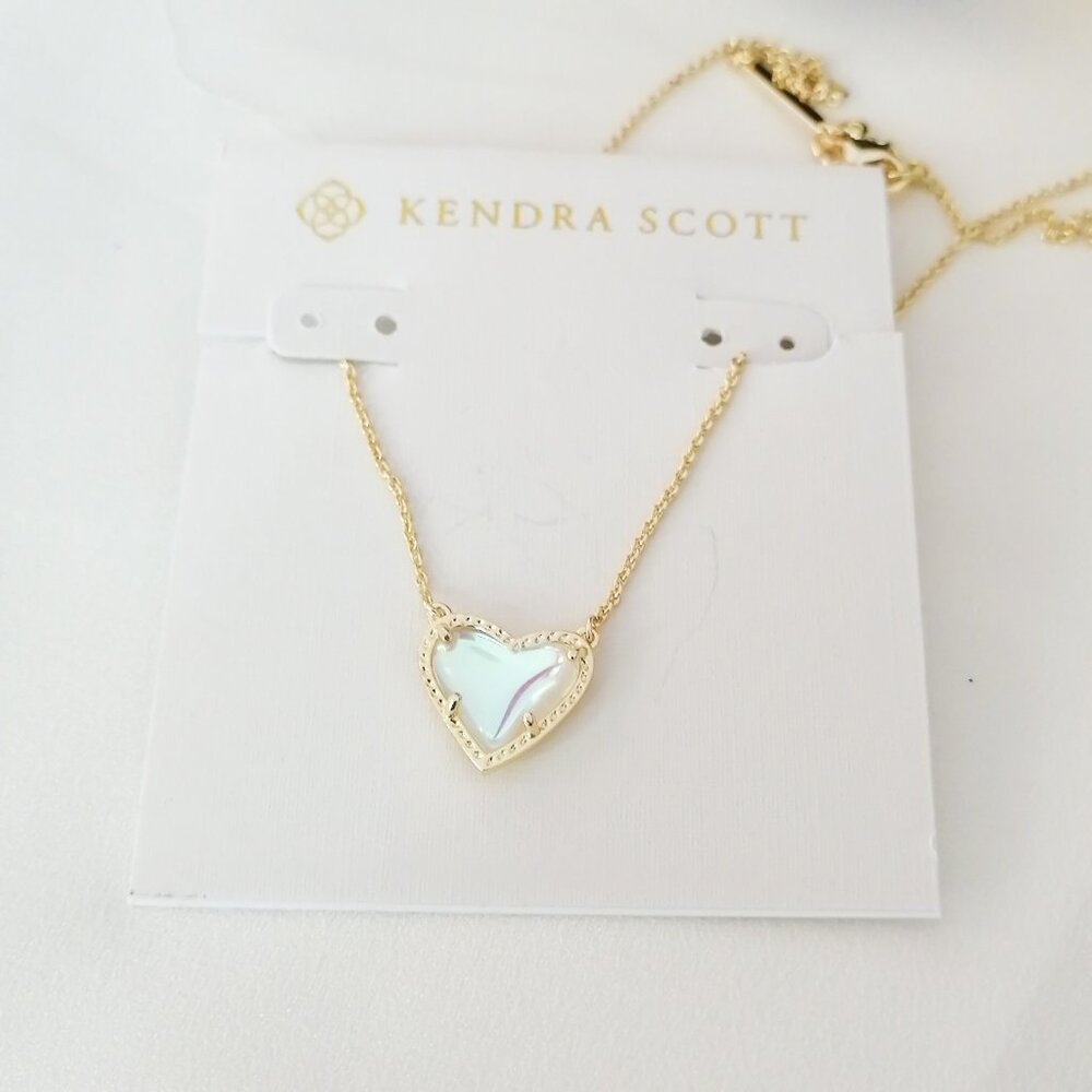 Kendra Scott Ari Heart Dichroic Glass Gold Necklace | NEW